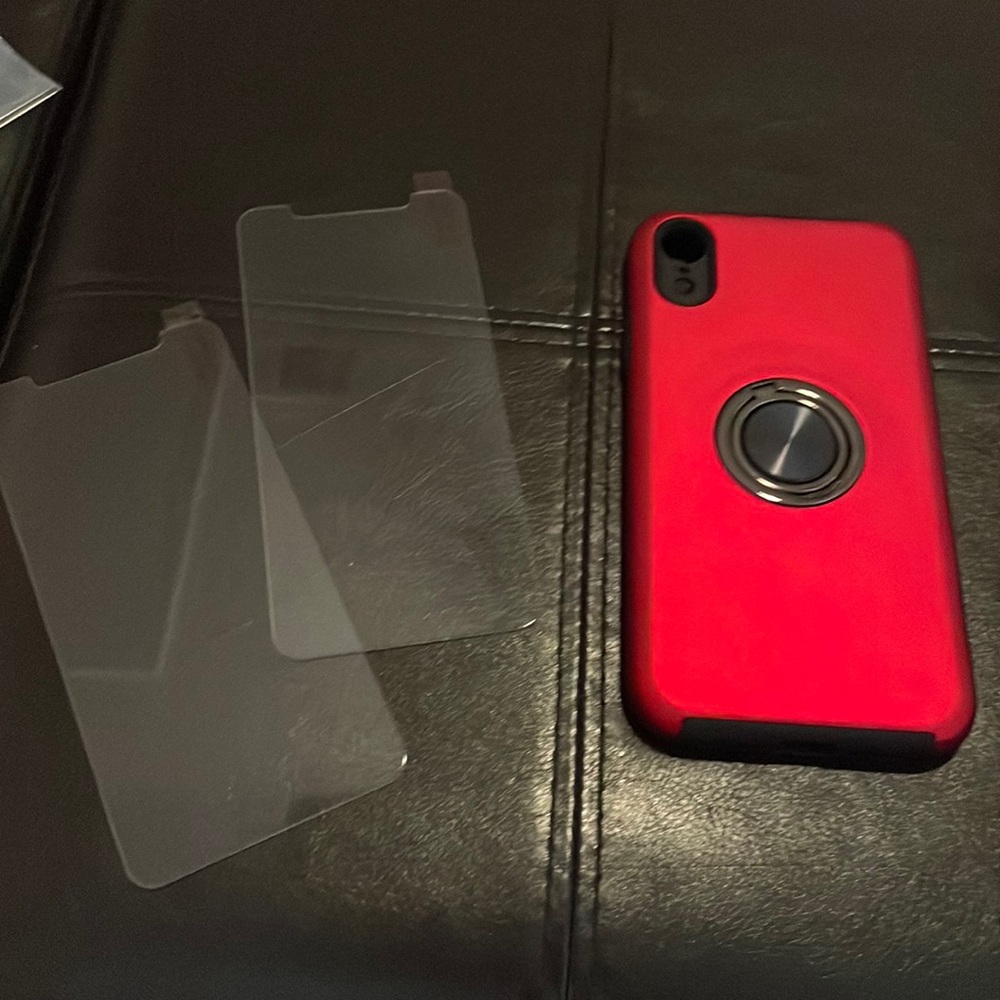 IPHONE X/Xs RED defensive case & 2 screen protectors